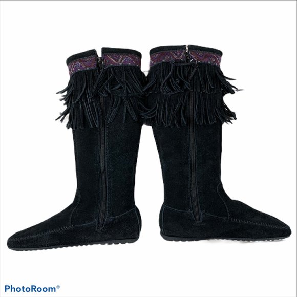 ⭐️SOLD⭐️ Minnetonka Moccasin Fringe Knee Boots 9 - Picture 5 of 13